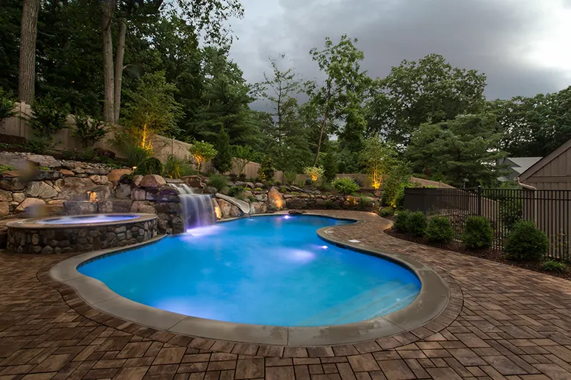 Custom Pool Design & Construction
